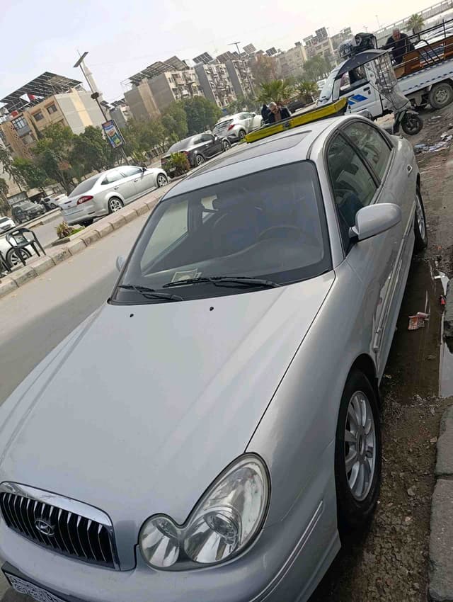سوناتا للبيع