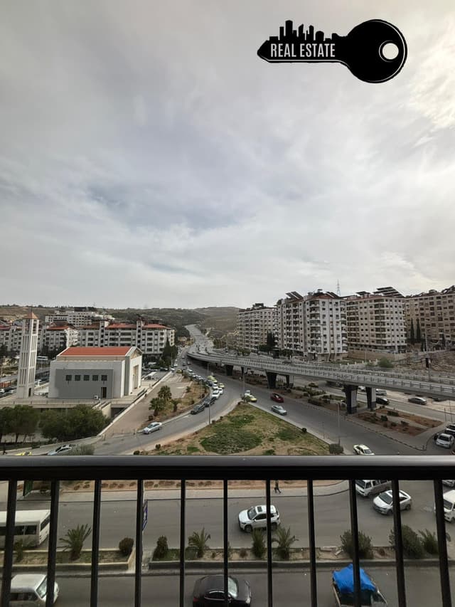 للبيع شقة في مشروع دمر طلة رائعة على دوار الكنيسة وطريق القصر (موقع مهم و مميز)