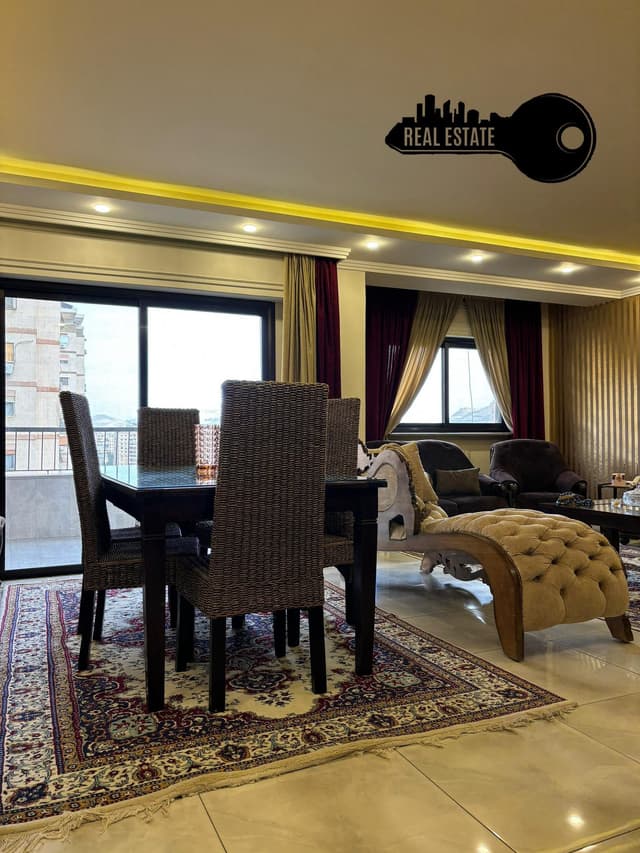 للبيع شقة في مشروع دمر طلة رائعة على دوار الكنيسة وطريق القصر (موقع مهم و مميز)