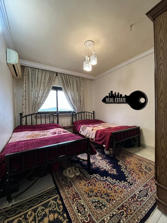 للبيع شقة في مشروع دمر طلة رائعة على دوار الكنيسة وطريق القصر (موقع مهم و مميز)